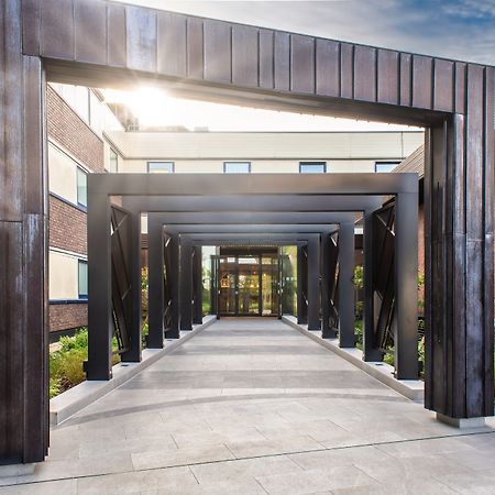 Holiday Inn London-Shepperton By Ihg Exterior photo