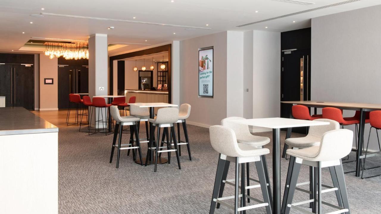 Holiday Inn London-Shepperton By Ihg Exterior photo